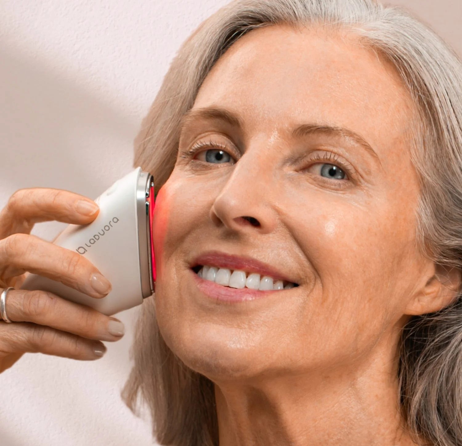 Lumeo LED Light Therapy Device & Serum Ritual Kit